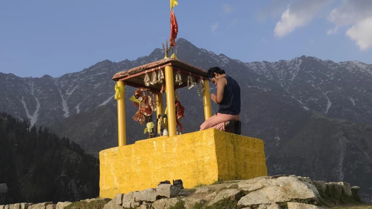 Dharamkot: Finding Silence in the Dhauladhars - A spontaneous escape from office screens to stargazing on mountain peaks